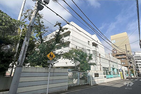 金竜小学校[公立]の外観