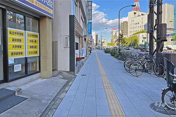 敷地の南東側前...