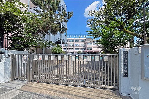 巣鴨小学校[公立]の外観