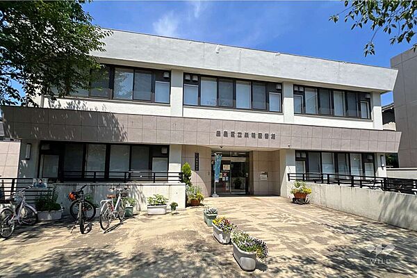巣鴨図書館の外観