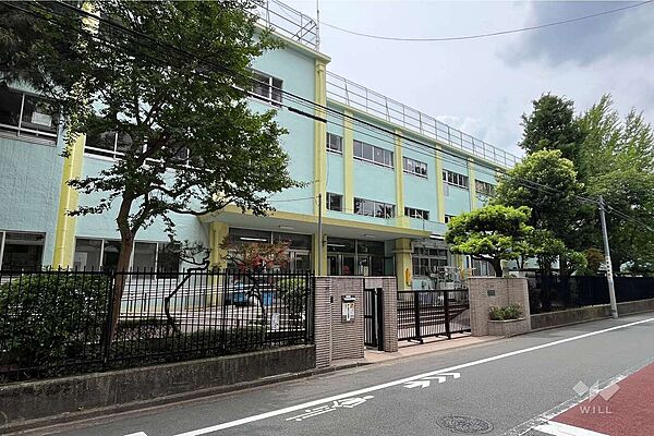 高松小学校[公立]の外観