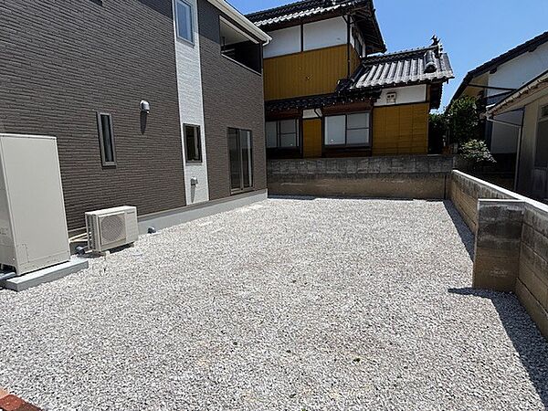 南向き庭付き