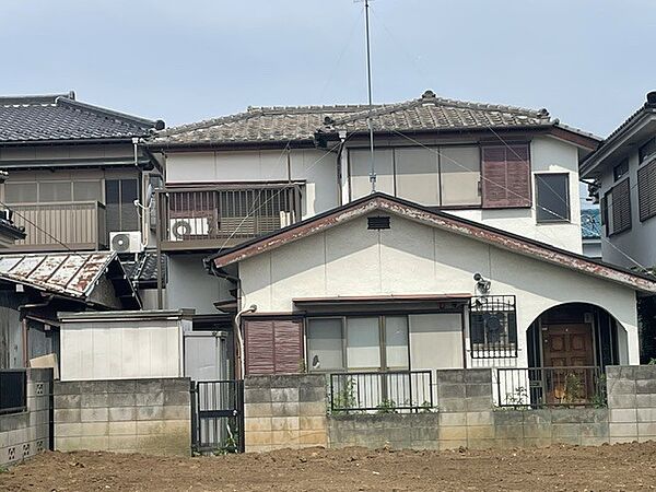 外観：311002496987