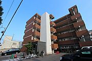 昭和町駅より徒歩8分 築16年5ヶ月 5階建の賃貸物件