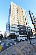 アルファレガロ中央町 13階 築18年の賃貸物件