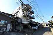 万亀マンション 2階 築53年8ヶ月の賃貸物件