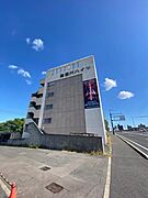 沖松島駅より徒歩6分 3階 築47年10ヶ月の賃貸物件