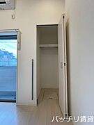 画像は別号室タイプの為、現状を優先致します。