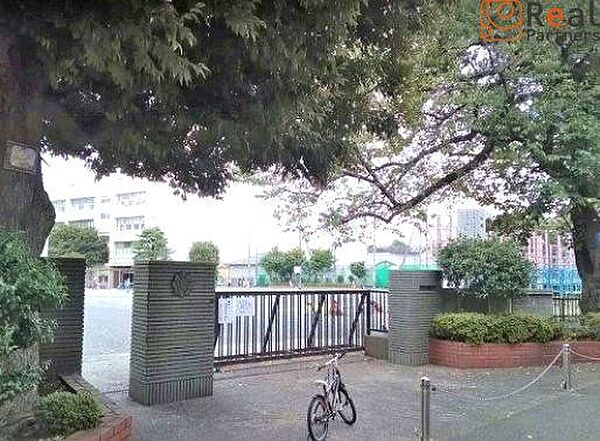 横浜市立旭小学校 徒歩14分。 1110m