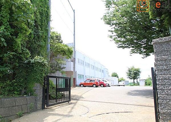 横浜市立生麦中学校 徒歩10分。 750m
