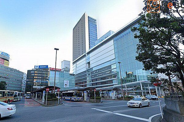 横浜駅(東急電鉄 東横線) 徒歩12分。 910m
