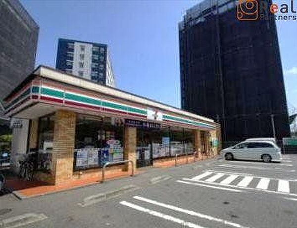 セブンイレブン川崎中原市ノ坪店 徒歩10分。 750m