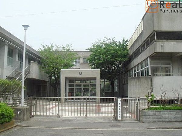 横浜市立本郷台小学校 徒歩19分。 1480m
