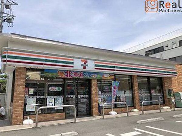 セブンイレブン横浜栄小菅ヶ谷4丁目店 徒歩6分。 430m