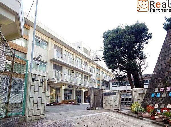 横浜市立相武山小学校 徒歩13分。 1040m