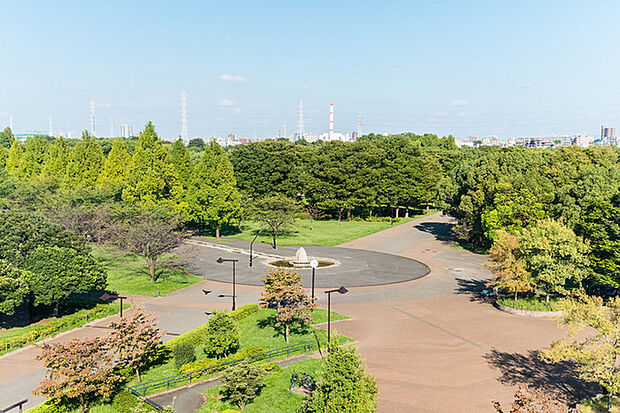 舎人公園(1100m)