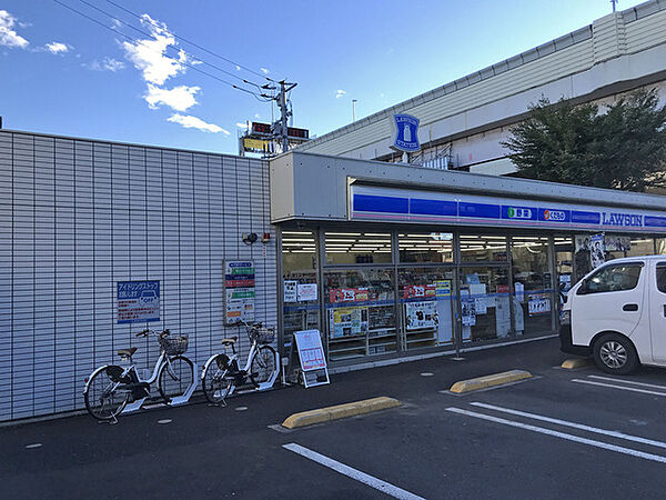 ローソン川口新郷店（814m）