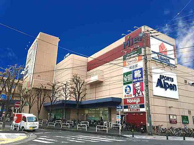 ミエルかわぐち店(1090m)