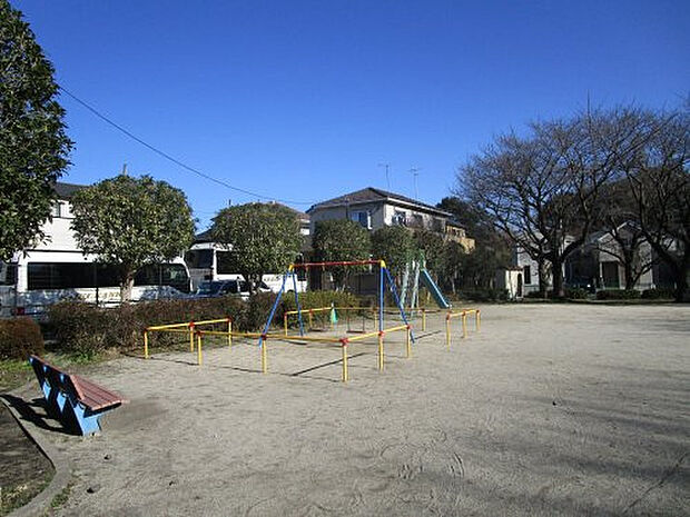 安行天沼公園(180m)