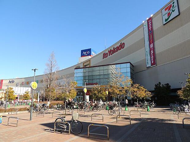 アリオ亀有店(882m)