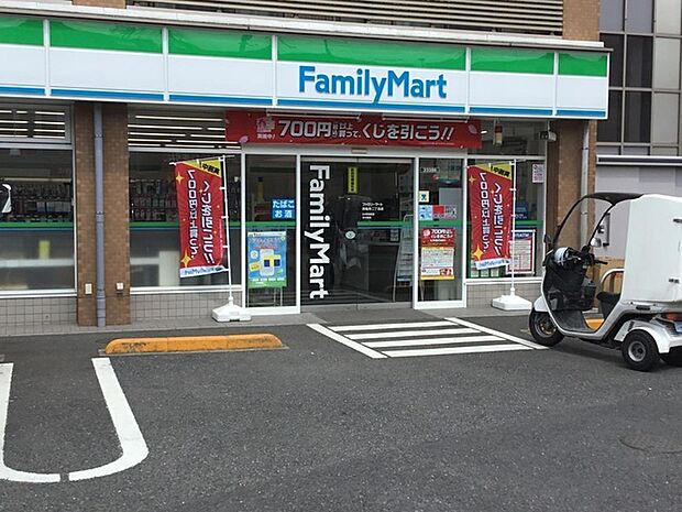 ファミリーマート西亀有二丁目店（167m）