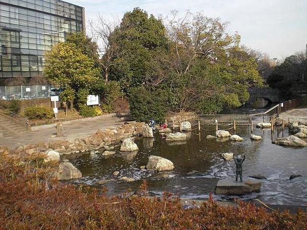 仙台堀川公園（800m）