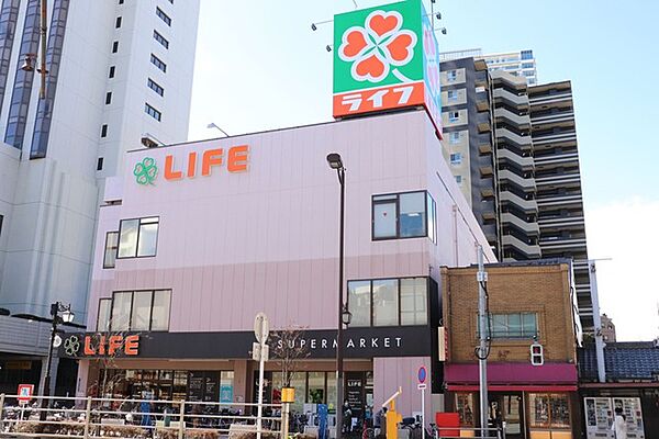 ライフ浅草店（444m）