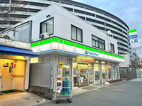 ファミリーマート東雲橋店（290m）