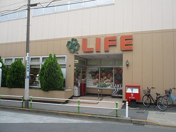 ライフ赤塚店(446m)