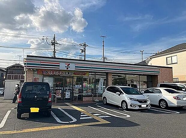 セブンイレブン越谷花田4丁目店(550m)