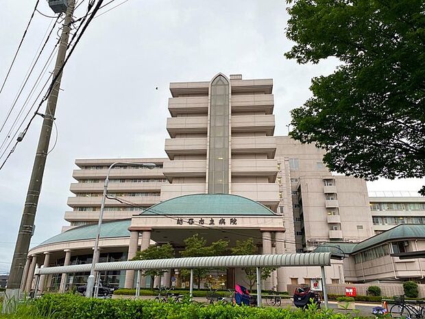 越谷市立病院(500m)