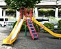 周辺：本木西児童遊園（15m）