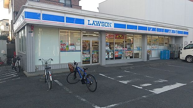 ローソン葛飾橋店(676m)