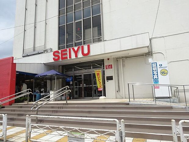 西友鳩ヶ谷店(496m)