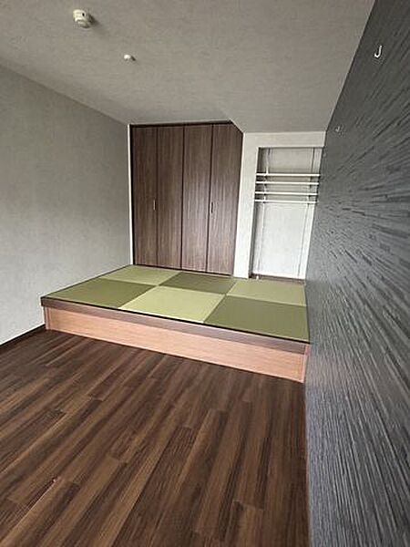 外観：334000270425