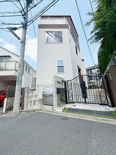 外観：313004737293