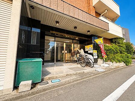 防犯カメラ完備。※AI加工画像につき現状と異なります