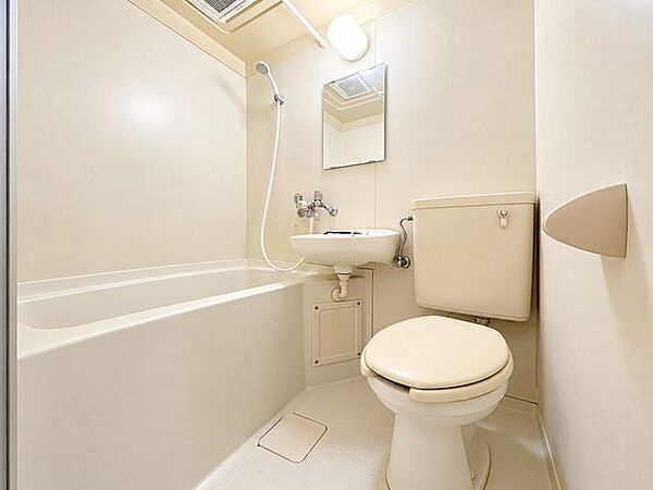 ◇給湯設備あり◇室外洗濯機置場完備※AI加工画像につき、現況と異なります。