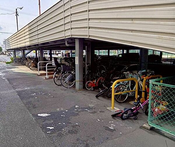 ◆駐輪場雨に濡れない屋根付き駐輪場がございます♪