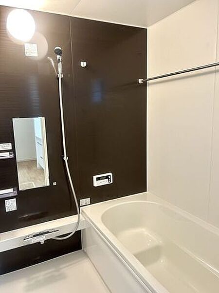 ◆温かい湯船に浸かって1日の疲れを癒してください♪