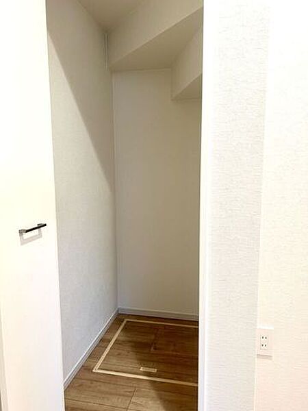◆あると嬉しい、階段下収納おうちの物がスッキリ片付きます。