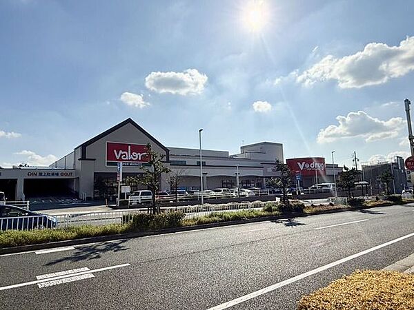 Ｖ・drug 瑞穂店 410m
