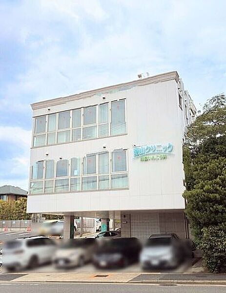 南山クリニック 120m