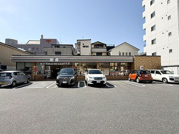 セブンイレブン名古屋瑞穂通5丁目店 290m