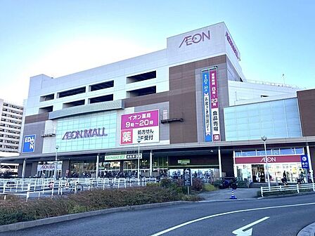 イオンモール新瑞橋 1300m
