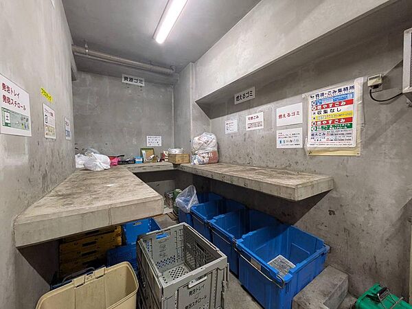 24時間ゴミ置き場
