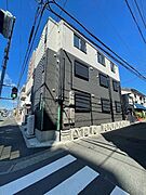 相模大塚駅より徒歩2分 3階 築3年の賃貸物件