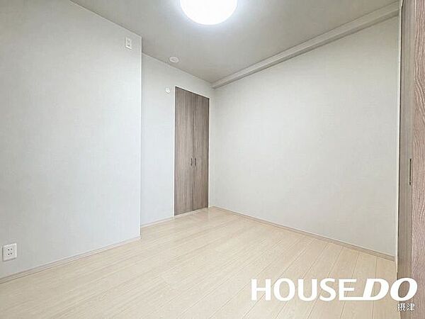 ※本写真は、居住中のお部屋を家具等を除去して加工したイメージです。実際のお部屋とは異なる場合がございます。住んだ際のイメージをしやすくするための参考画像です。