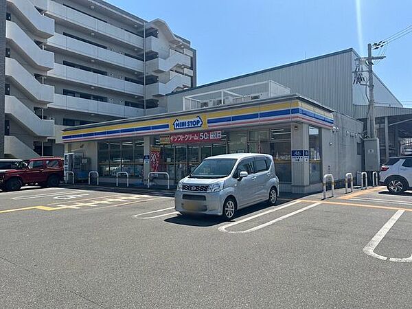 ミニストップ　摂津鳥飼本町店 530m