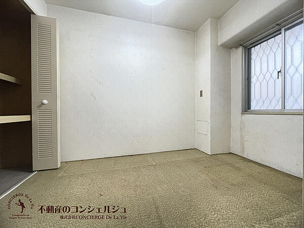 4.3帖の洋室。